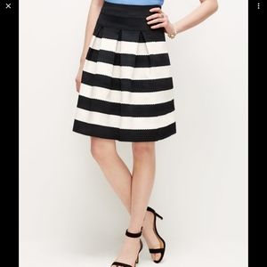 Ann Taylor black white ribbon striped skirt Sz 10P